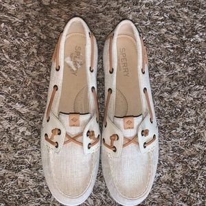 Sperry Boat Shoes 9.5